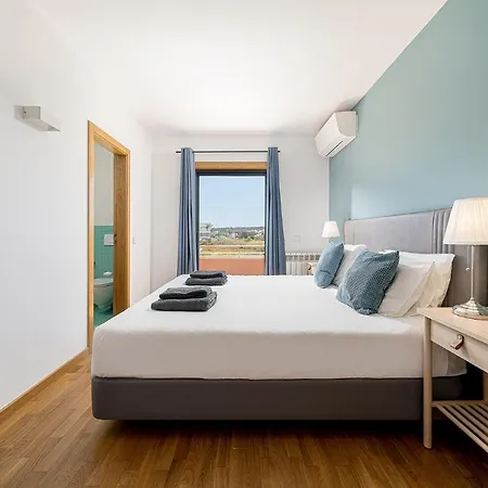 Azevedo 44 By Destination Algarve Villa *