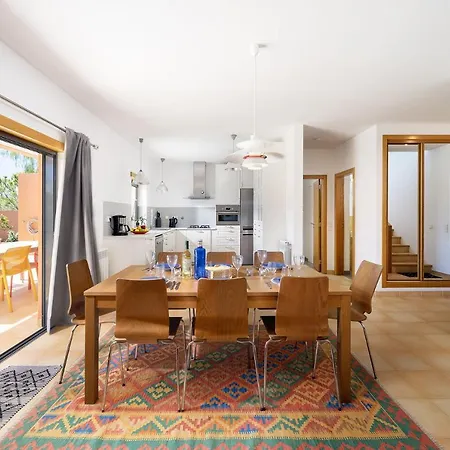 Azevedo 44 By Destination Algarve Villa