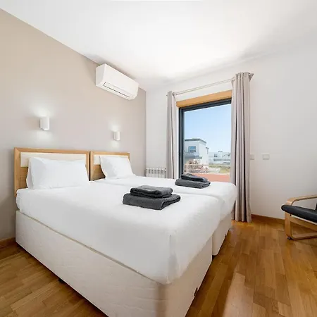 Azevedo 44 By Destination Algarve Villa